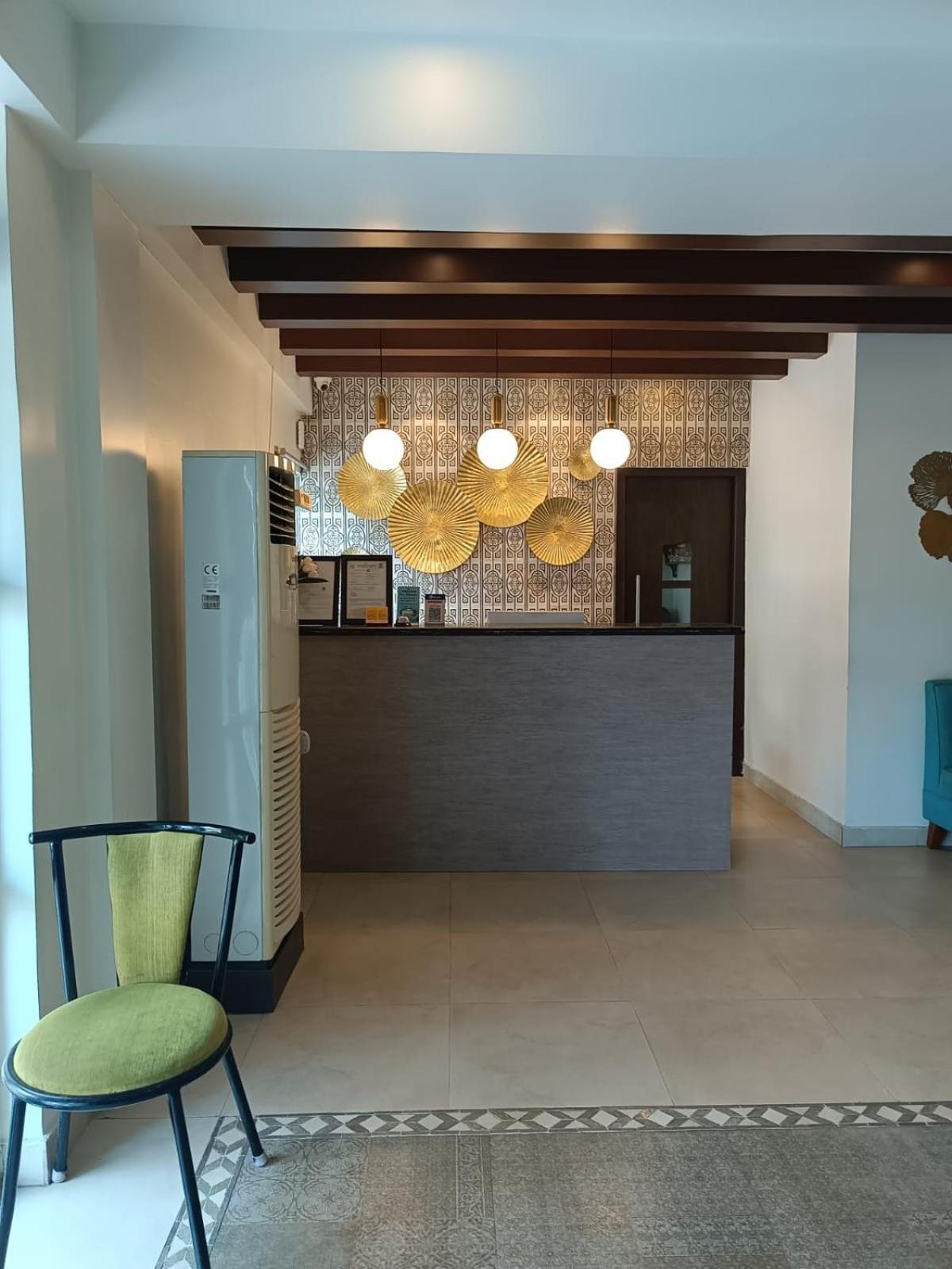 Diviyum Manor Hotel Порт Блеър Екстериор снимка